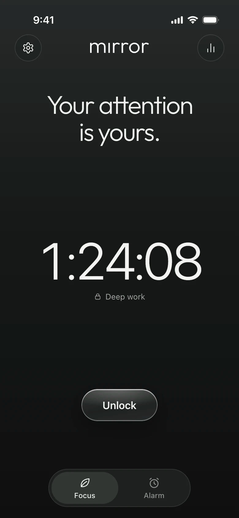 Mirror app while locked: Your attention is yours, with a running timer